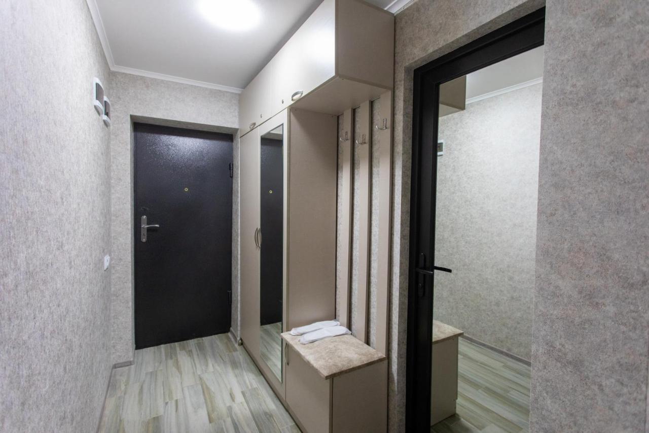 Ninia'S Apartment Kutaisi Exterior foto